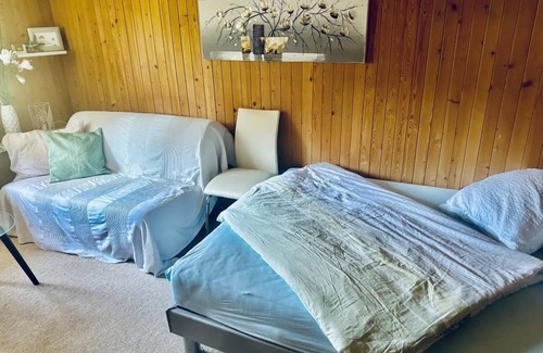Schupbach Otro | Gemütliche Ferienwohnung im Herzen des Emmentals mit Toll Ausgestatteter Küche