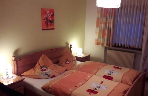 Neuschoenau Apartamento | Acogedor apartamento (60m2) con terraza y vistas impresionantes.