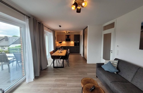 Wangerland Apartamento | Gemütliche Ferienwohnung in Hooksiel im Wangeland, mit Infrarot Kabine
