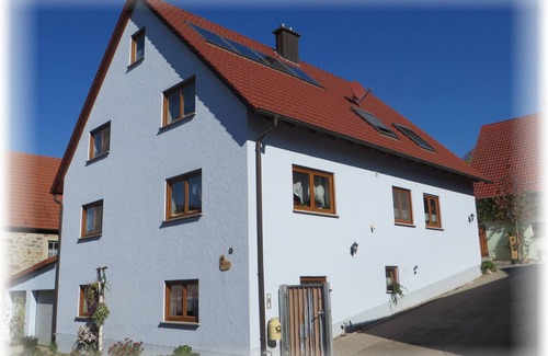 Michelau i. Steigerwald Apartamento | Gemütliche Ferienwohnung in Mehrfamilienhaus mit Wlan