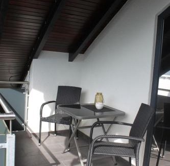 Roes Apartamento | Gemütliche Ferienwohnung "Eifel - Moselhöhe", Nähe Pyrmonter Felsensteig