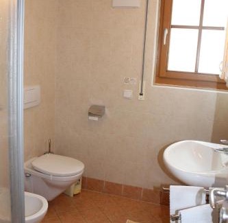 Santo Stefano Apartamento | Gemütliche Ferienwohnung Für Vier Personen