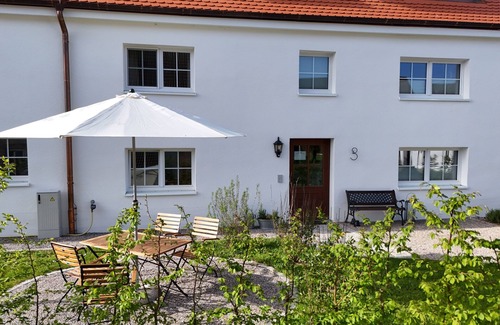 Unterallgau Apartamento | Gemütliche, Neue 100m2 Ferienwohnung mit Privater Sauna
