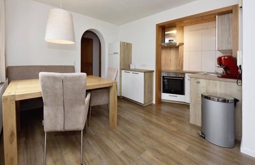 Tschagguns Apartamento | Gemütliche und Moderne Studio mit Aussichtslage und Garten