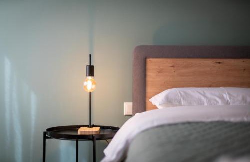 Niederzwehren Apartamento | Gemütliche Wohnung - 7 Betten - Balkon - Waschtrockner - Smart TV