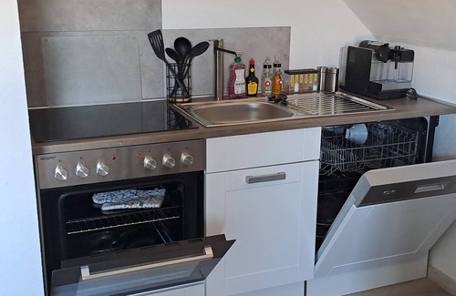 Hostel Apartamento | Gemütliche Wohnung im Nationalpark Eifel mit Outdoor Wellnessbereich