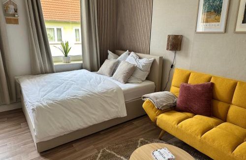 Neumuenster Apartamento | Gemütliche Wohnung im Zentrum
