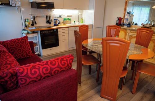 Lengnau Apartamento | Gemütliche Wohnung mit Terasse und Feuerstelle