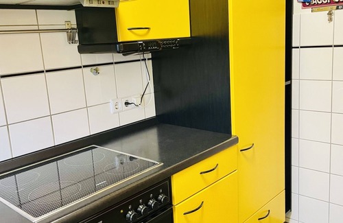 Dipperz Casa | Gemütlicher Bungalow in Ruhiger Lage mit Traumhafter Aussicht für 2-6 Personen