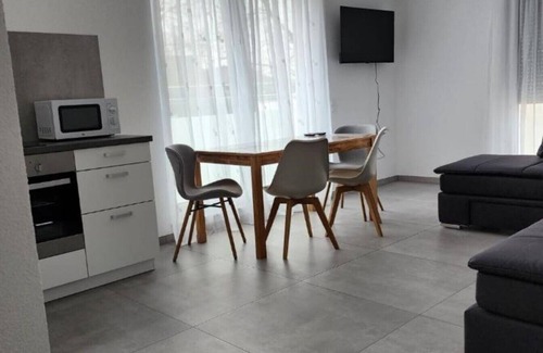 Kaltbrunn Apartamento | Gemütliches Apartment mit zu 6 Personen