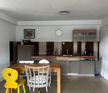 Freinberg Apartamento | Gemütliches Apartment am Donau-Radweg -5 km von Passau