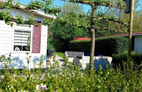 Baarland Casa | Gemütliches Chalet mit Terrasse