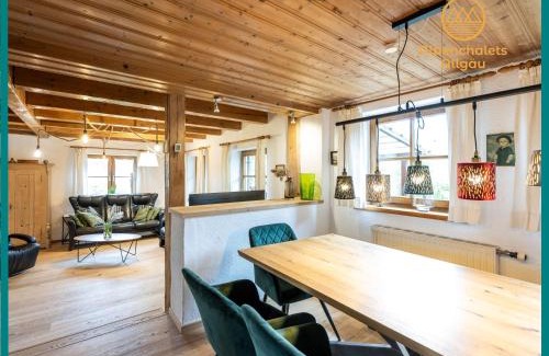 Stein Apartamento | Gemütliches Ferienhaus mit Garten Kamin und eine separate Ferienwohnung, neu renoviert