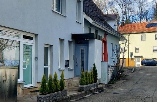 Oos Apartamento | Gemütliches J&L Apartment Nahe des Hauptbahnhofes
