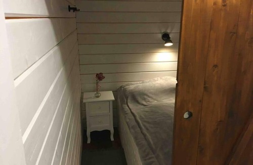 Bad Sauerbrunn Casa | Gemütliches Tinyhouse im Garten einer Villa mit Trenntoilette