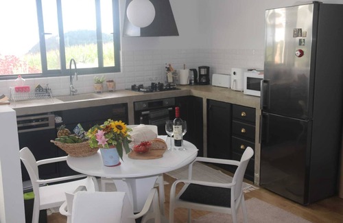 Faja de Baixo Apartamento | Gemütliches Wohnung Über die Stadt von Ponta Delgada, mit Meer Blick