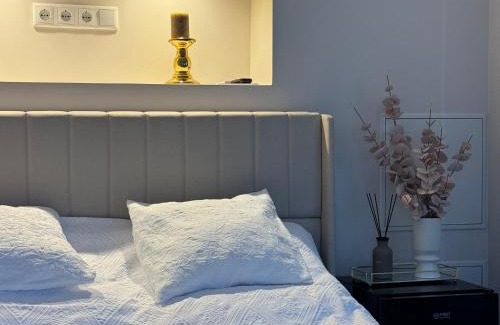 Floersheim Apartamento | Gemütliches Zimmer in Flörsheim am Main nahe FRA Flughafen