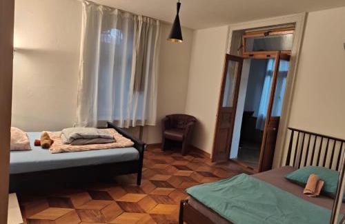 Solothurn Casa | Gemütliches Zimmer im 1OGB Nur 2 Min vom Hbf Solothurn entfern