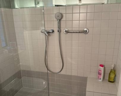 Solothurn Casa | Gemütliches Zimmer im 1OGB Nur 2 Min vom Hbf Solothurn entfern
