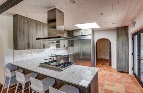 Taos Casa | Gem Hacienda - Taos, NM - Luxe Private Home -9 bedrooms- Sleeps 30 - Book Now!