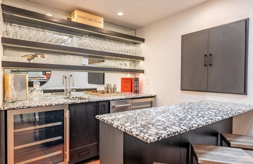 Taos Casa | Gem Hacienda - Taos, NM - Luxe Private Home -9 bedrooms- Sleeps 30 - Book Now!