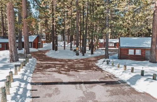 Tahoe Valley Apartamento | Gem in South Lake Tahoe Vikingsholm
