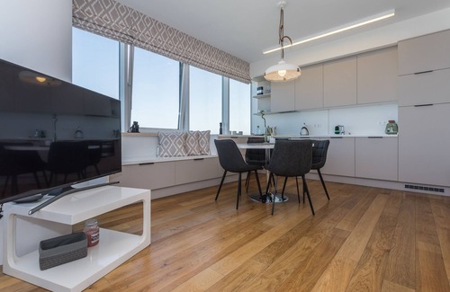 Klaipeda Apartamento | ¡Gem of Klaipeda Heights te da la bienvenida a casa!