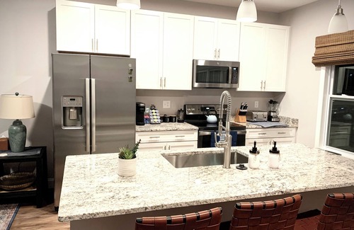 Oakley Casa | Gem of the Blue Mountains! 6 min to Biltmore,10 min to downtown. High speed WIFI