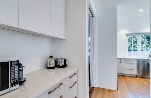 Havelock North Casa | Gem on Gillean - Havelock North Holiday Home