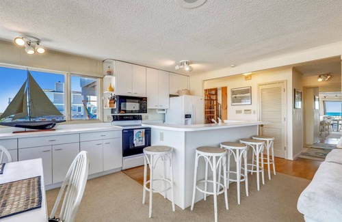 South Bethany Harbor Casa | Geneva Seas in South Bethany: Luxurious 16-Guest Retreat with Vast Ocean Views!
