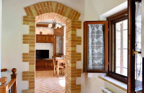 Quartiere XXIV Don Bosco Casa | Genga Terme Retreat - 1 BR Apt with garden