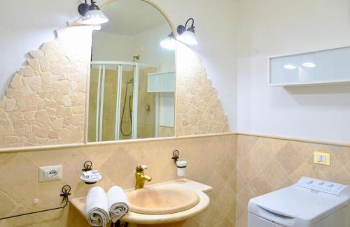 Quartiere XXIV Don Bosco Casa | Genga Terme Retreat - 1 BR Apt with garden