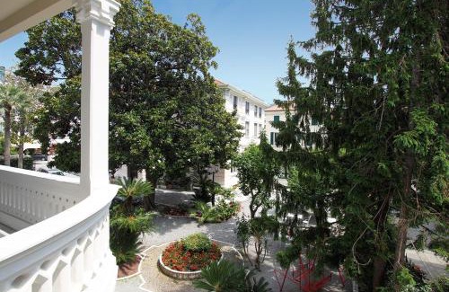 Varazze Apartamento | Genovese Villa Elena Residence