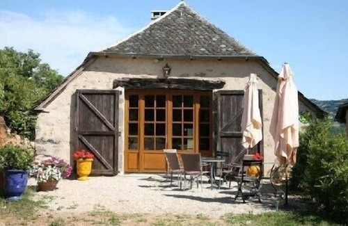 Espalion Cabaña | Casa rural con mucho estilo, independiente, tranquila, piscina de 11x5 m, con vista