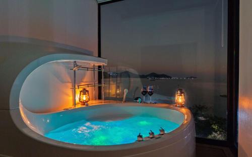 Irun-myeon Casa | Geoje Marepos Pension