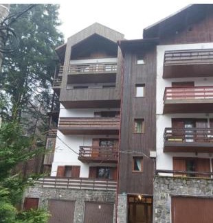 Sinaia Apartamento | George Apartament Central cu gradina proprie