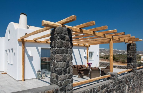 Firostefani Casa | George Farm Land