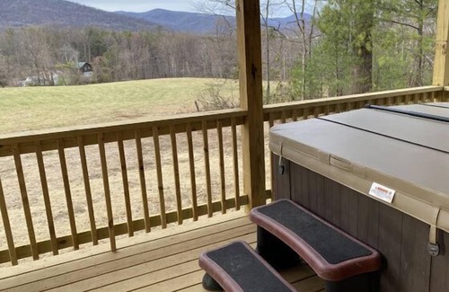 Stanardsville Cabina | George-ous Grandview | 1 Bed, 1 Bath