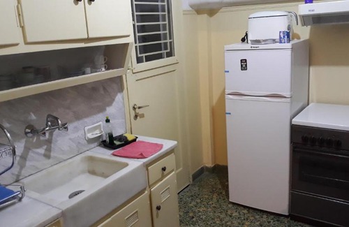 Keratsini-Drapetsona Apartamento | George's Apartment near the port of Piraeus