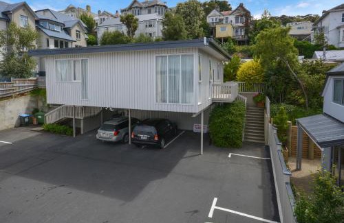 Dunedin City Centre Hotel | George Street Motel Apartments