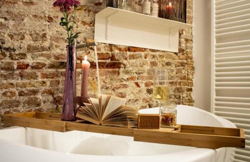 City Apartamento | Georgia's Bathhouse