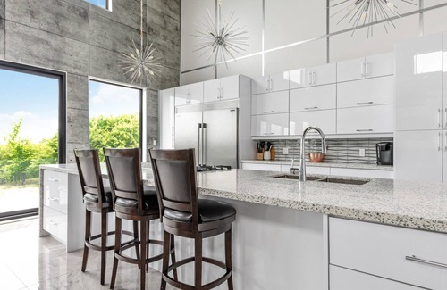 Meaford Cabaña | Georgian Bay Estate - Blue Mountains