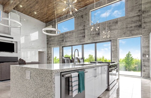 Meaford Cabaña | Georgian Bay Estate - Blue Mountains
