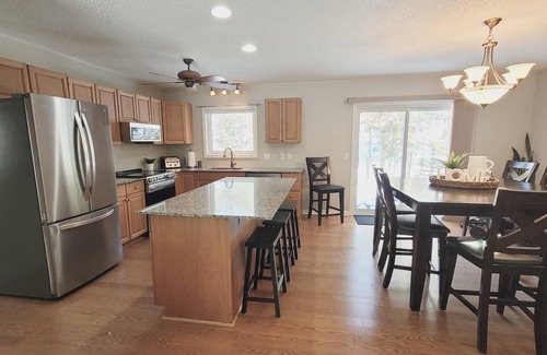 Meaford Casa | Georgian Blue Lakehouse