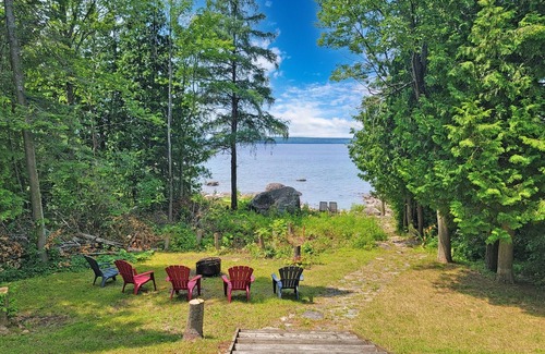 Tiny Cabaña | GeorgianBayCottage|Family-sized(Pet Friendly)