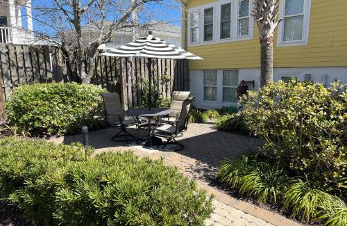 Savannah Beach Casa | Georgianne Main House