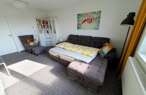 Schwerin Apartamento | geräumige, moderne Ferienwohnung mit PKW- und Fahrradstellplatz - FeWo Nordland
