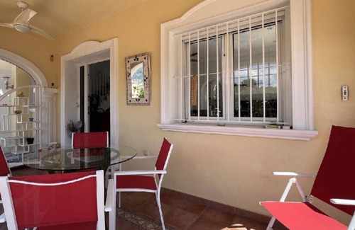 Els Poblets Villa | Geräumige Villa in Strandnähe mit Eigenem Pool. Familien- & Haustierfreundlich
