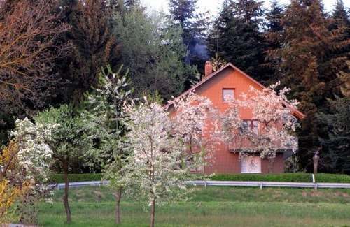 Neunburg vorm Wald Apartamento | Amplia casa de vacaciones (90 m2) con una estufa acogedora