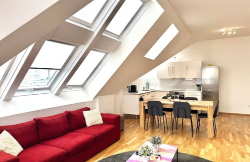 Favoriten Apartamento | Geräumiges Penthouse in Favoriten